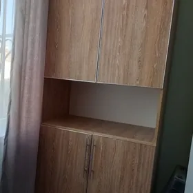 Шкаф