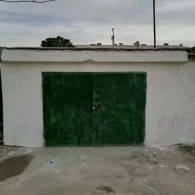 Гараж
