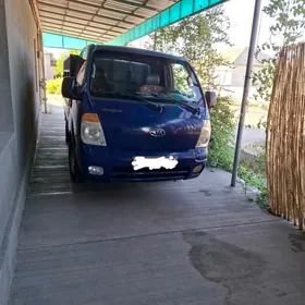 Kia Bongo 2005