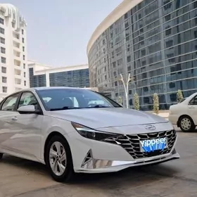 Hyundai Elantra 2021