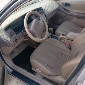 Toyota Avalon 1996