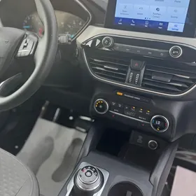 Ford Escape 2021