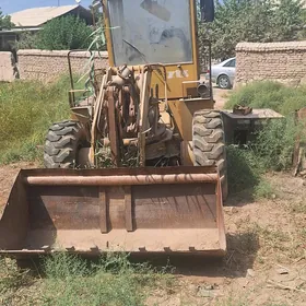 XCMG LW300F 2000