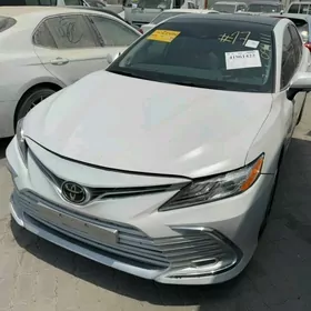 Toyota Camry 2023