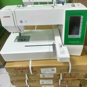 JANOME 450E