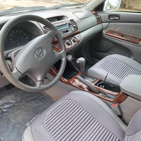 Toyota Camry 2002