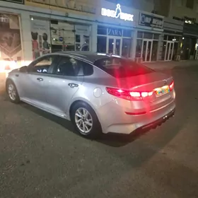 Kia Optima 2019