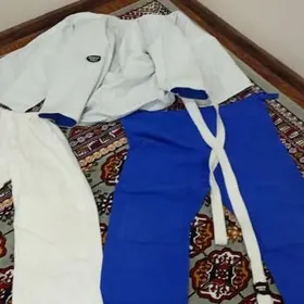 sport geýim
