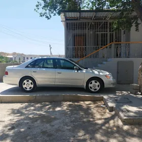 Toyota Avalon 2003