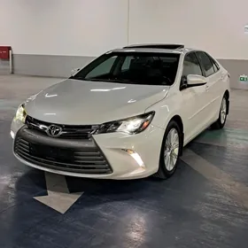 Toyota Camry 2017