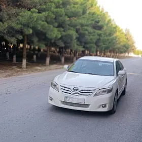 Toyota Camry 2011