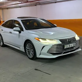 Toyota Avalon 2019