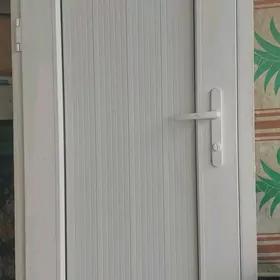 plastic gapu дверь