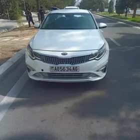 Kia Optima 2019