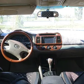 Toyota Camry 2003