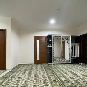 13 tapgyr 8 kom meydan 430 m2