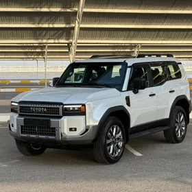 Toyota Land Cruiser Prado 2024