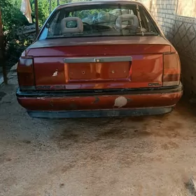 Opel Omega 1989