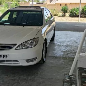 Toyota Camry 2005
