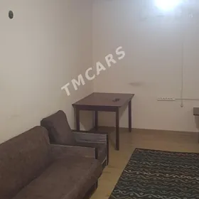 5MKR KARBYŞEW KÖÇE 40-KWADRAT 3-ETAJ 5МИКР