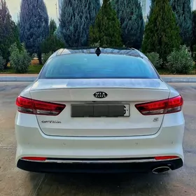 Kia Optima 2018