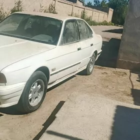 BMW 535 1992