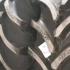 Traktor 520/85R38 420/85R38