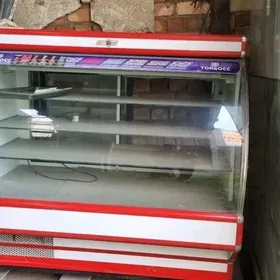 Ветринный холодильник