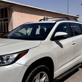 Toyota Highlander 2018