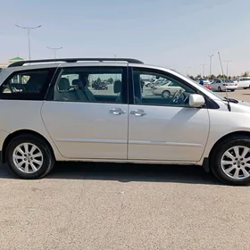 Toyota Sienna 2007
