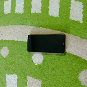 REDMI 8