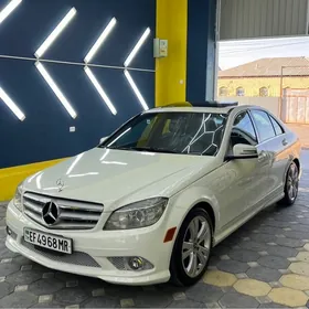 Mercedes-Benz C300 2010