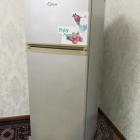MIDEA HALODILNIK