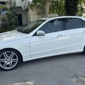 Mercedes-Benz E350 2009