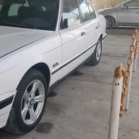 BMW E34 1991