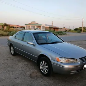 Toyota Camry 1997