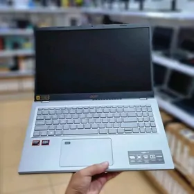 Acer 15/24GB/40GB/1TB/512GB