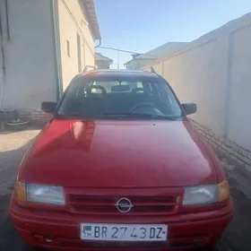 Opel Astra 1992