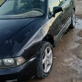 Mitsubishi Diamante 1995