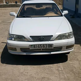 Toyota Vista 1995
