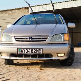 Toyota Sienna 2002