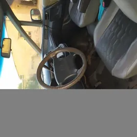 Toyota Previa 1991
