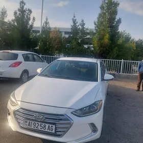 Hyundai Elantra 2016