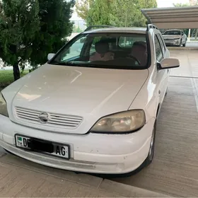Opel Astra 2002
