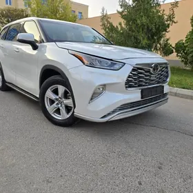 Toyota Highlander 2020