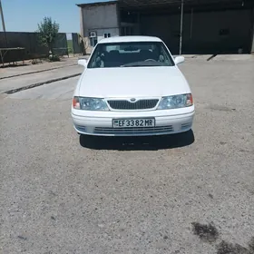 Toyota Avalon 1999