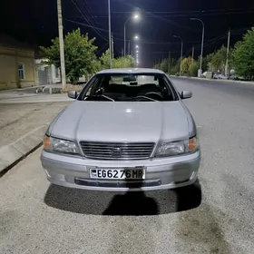 Nissan Cefiro 1995