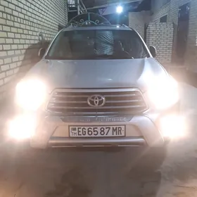 Toyota Highlander 2010