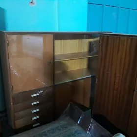 мебель 2400 манат