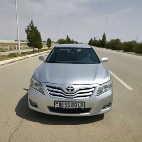 Toyota Camry 2011